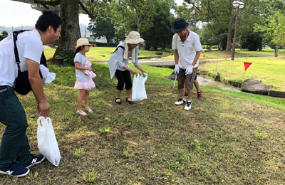 会場周辺の清掃活動